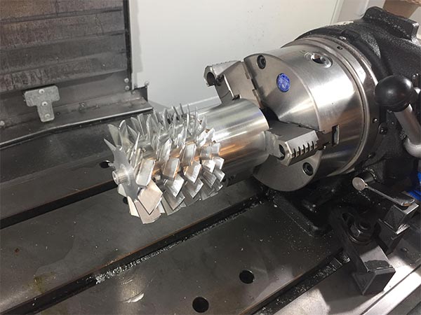 Hvad er processen med CNC-bearbejdning?